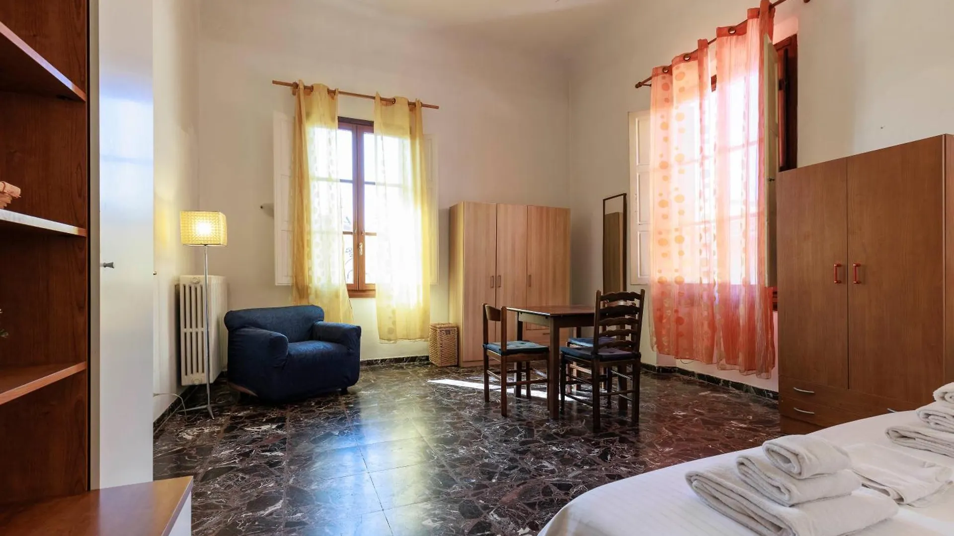 Faenza Huge Apartment Florence