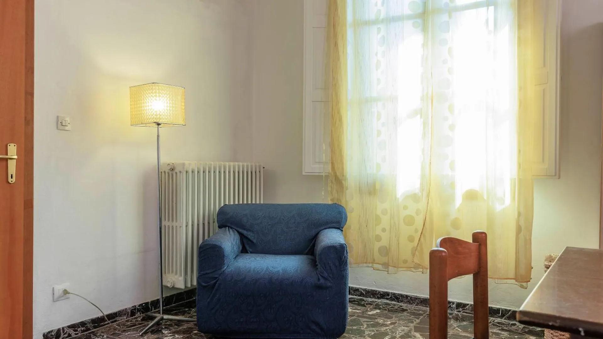 Faenza Huge Apartment Florence Italy