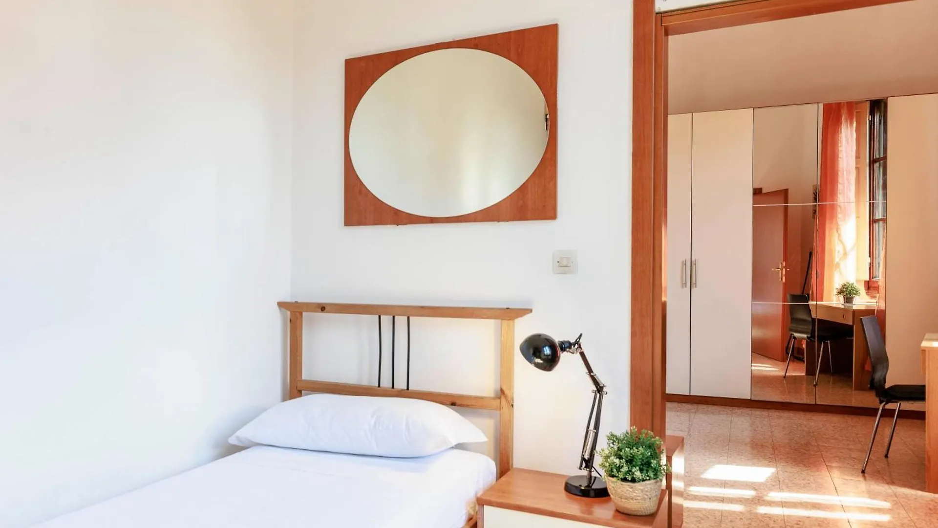 Faenza Huge Apartment Florence