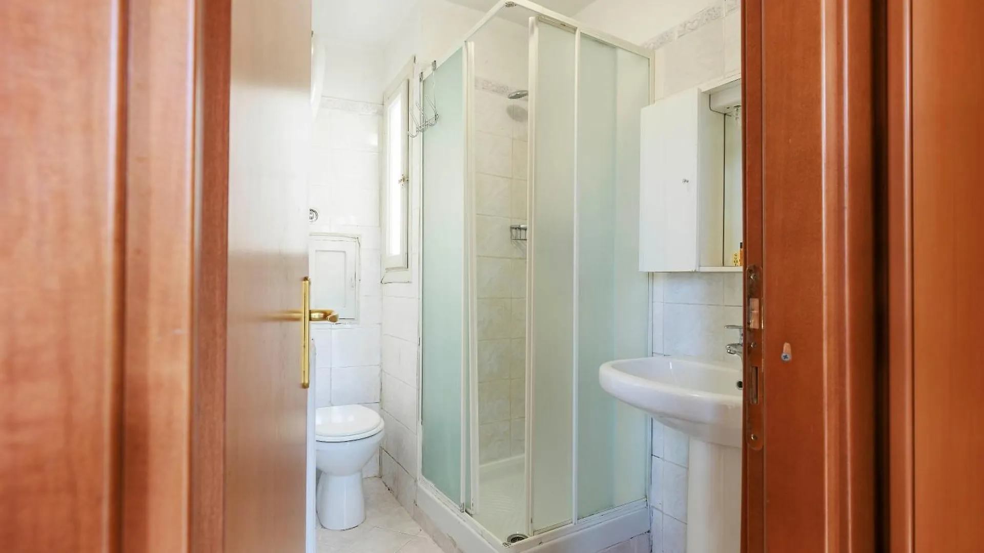 Faenza Huge Apartment Florence