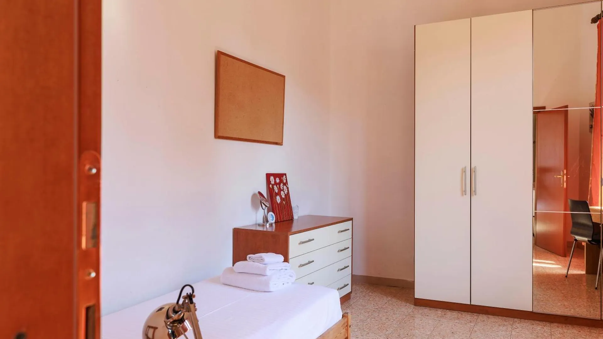 Faenza Huge Apartment Florence