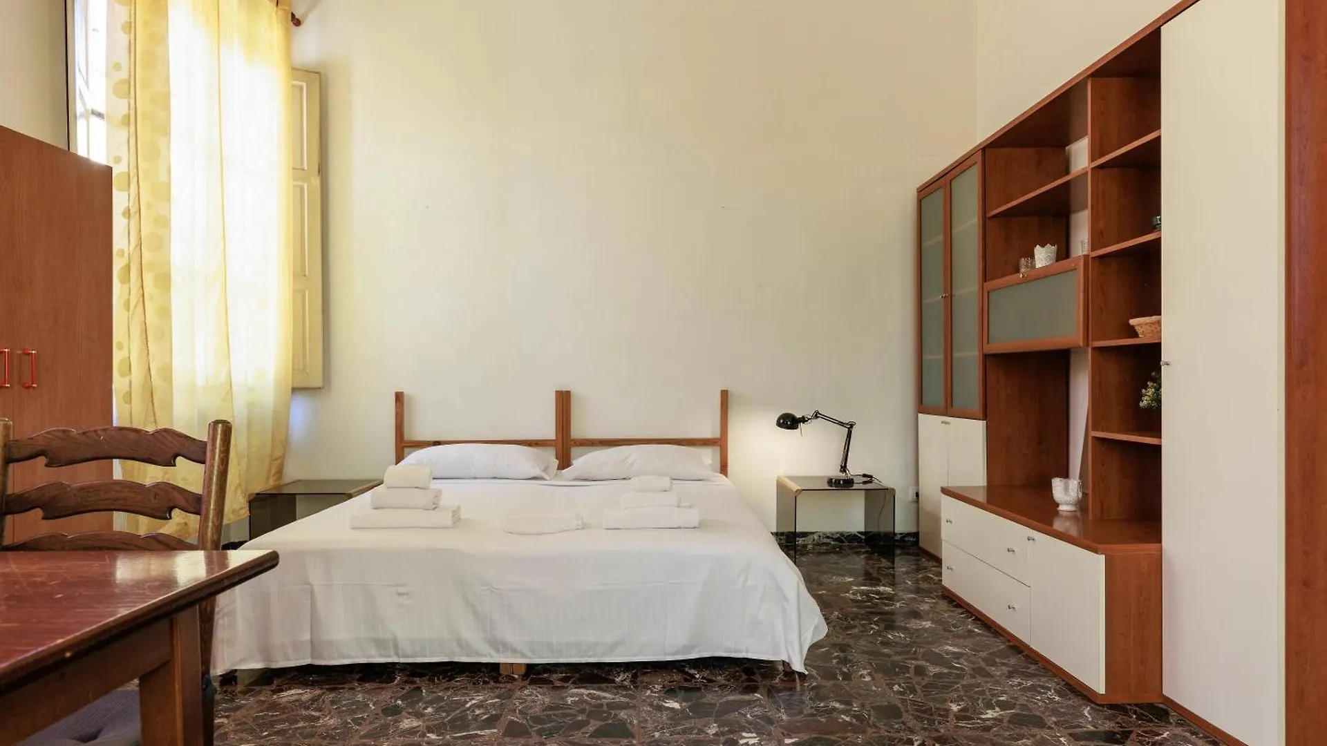 Faenza Huge Apartment Florence